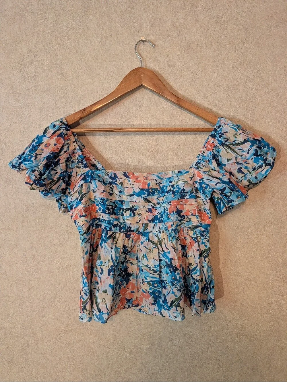 ABERCROMBIE blue pink floral peplum blouse sz S